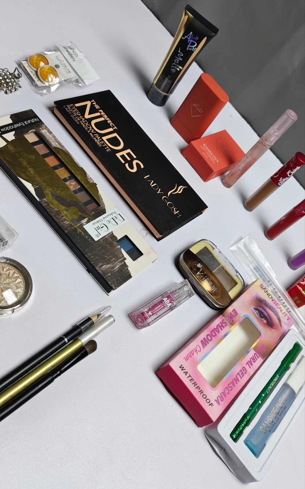 20 in 1 nude deal