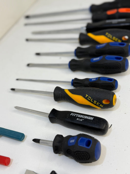 1 Kg Screwdriver Deal