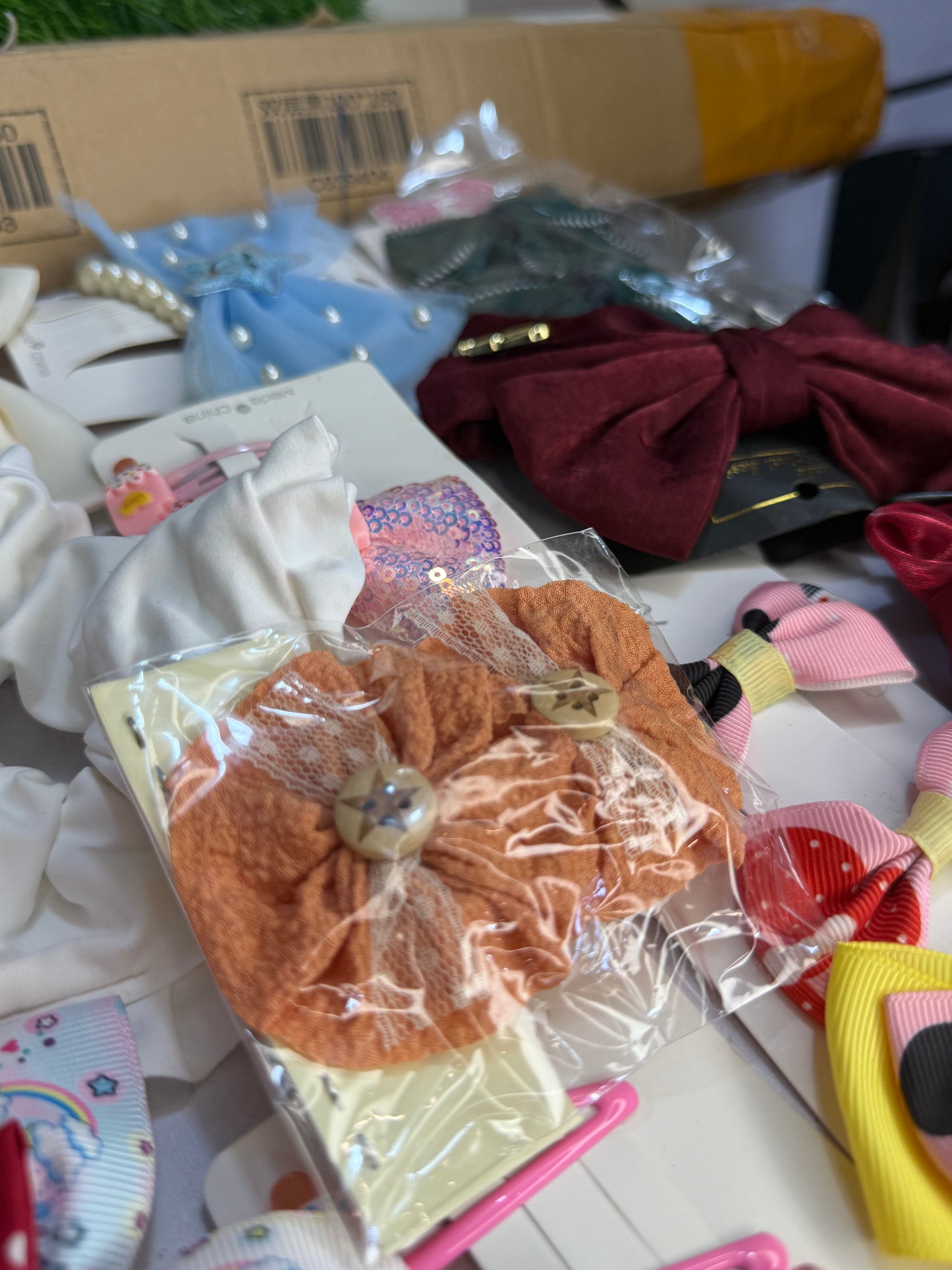 500gm Hair Accessories Deal