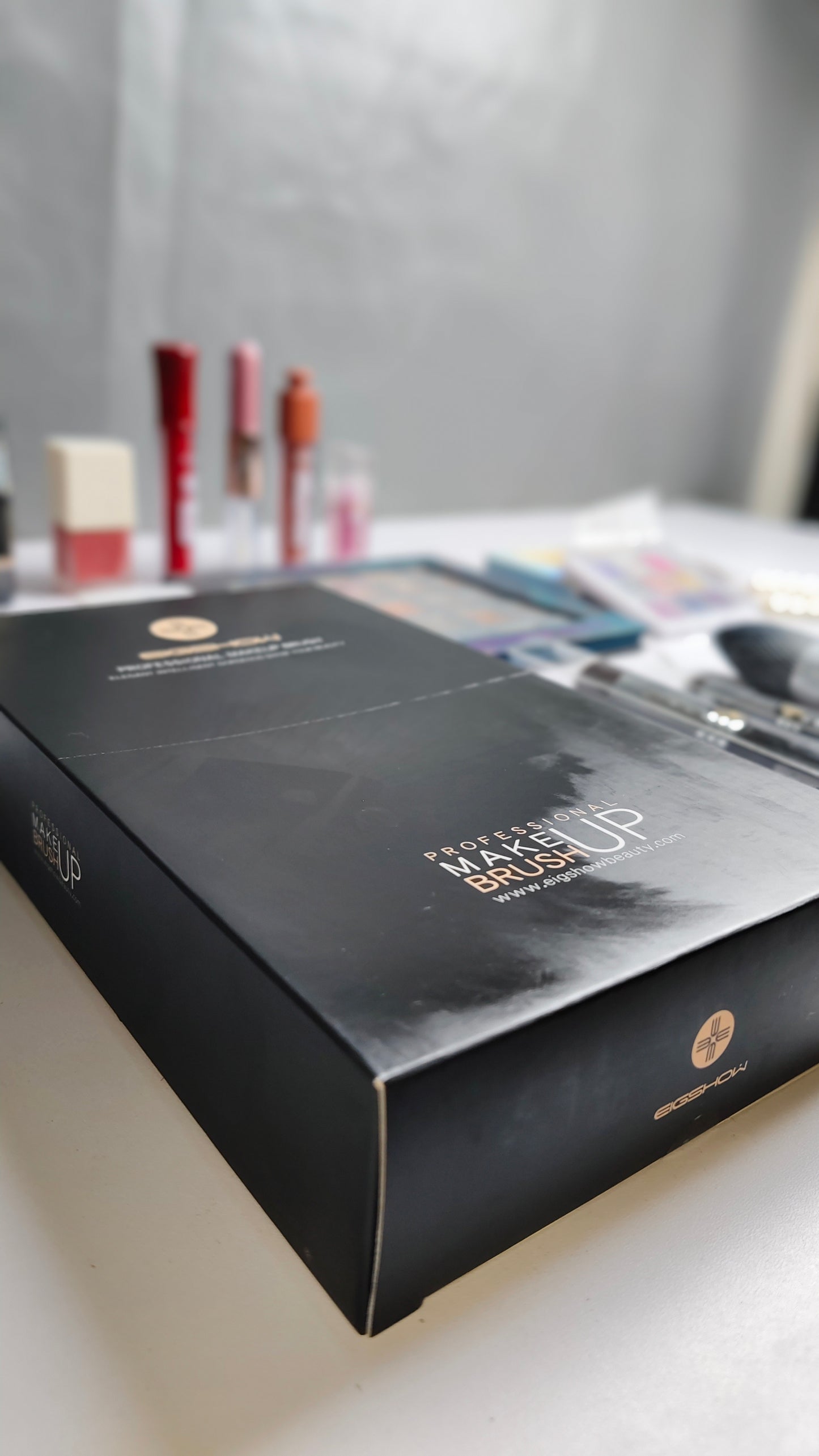 21 in 1 deal full makeup box