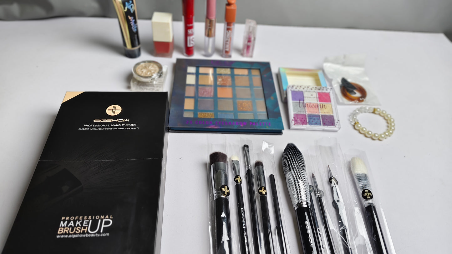 21 in 1 deal full makeup box